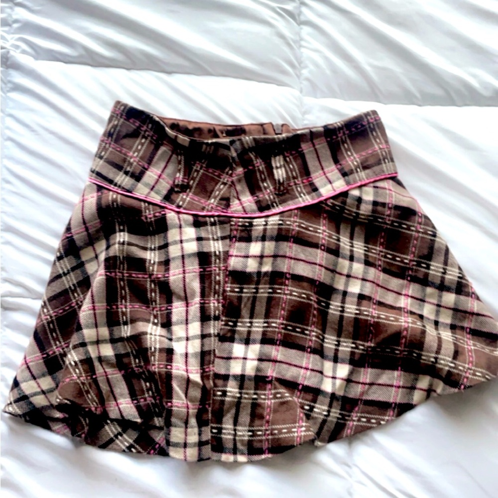 🎀🤍Cute flannel skirt🤍🎀